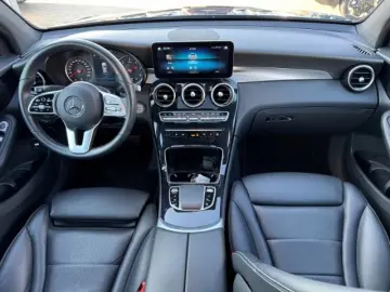 MERCEDES-BENZ GLC 200 Coupe d 4Matic  Kamera