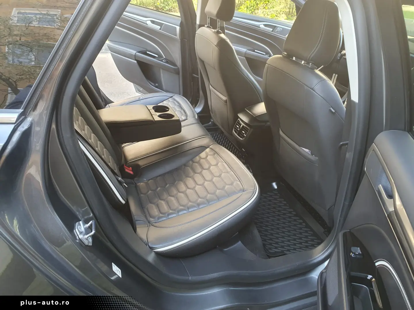 Ford Mondeo Hibrid