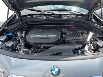 BMW X2 sDrive18i M Sport DriveAs Hifi Pano LED