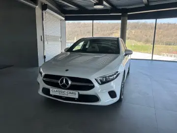 MERCEDES-BENZ A 200 4Matic