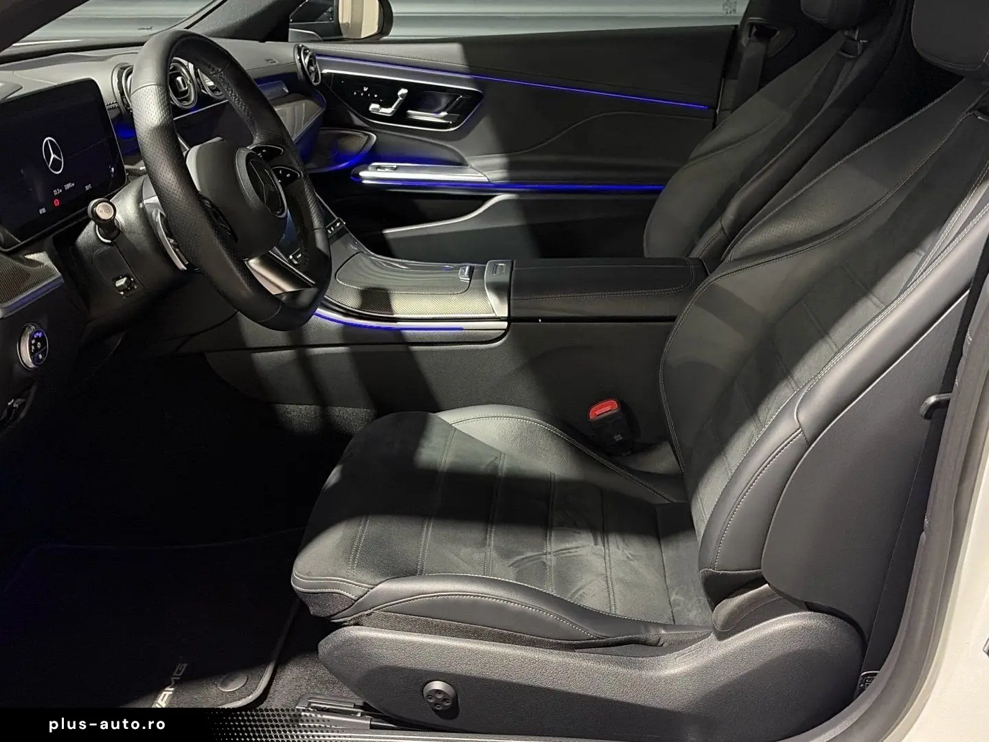 MERCEDES-BENZ CLE 200 AMG Night Panorama Burmester M&hellip;