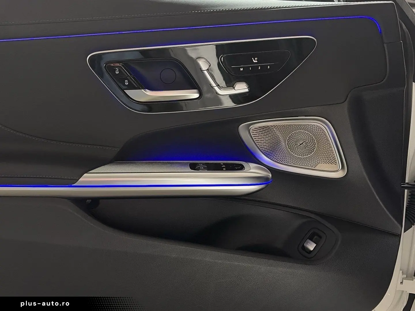 MERCEDES-BENZ CLE 200 AMG Night Panorama Burmester M&hellip;