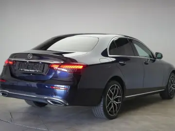MERCEDES-BENZ E 400 d 4Matic 9G-Tronic Leder Carplay