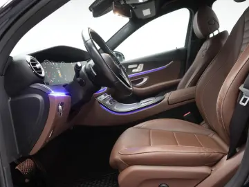 MERCEDES-BENZ E 400 d 4Matic 9G-Tronic Leder Carplay