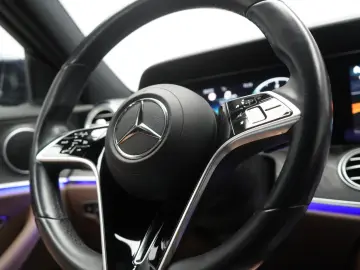 MERCEDES-BENZ E 400 d 4Matic 9G-Tronic Leder Carplay