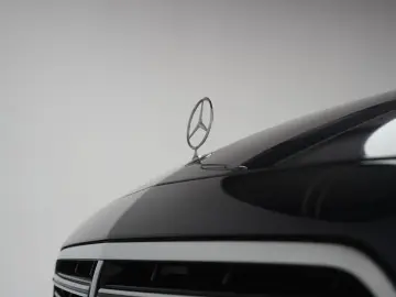 MERCEDES-BENZ E 400 d 4Matic 9G-Tronic Leder Carplay