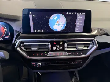 BMW X3xDrive20i LED Navi 360 HiFi Leder DriveA DAB