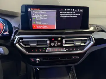 BMW X3xDrive20i LED Navi 360 HiFi Leder DriveA DAB