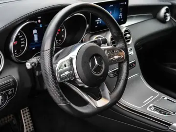 MERCEDES-BENZ GLC 400 d AMG Line 330PS 4Matic