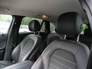 MERCEDES-BENZ GLC 400 d AMG Line 330PS 4Matic