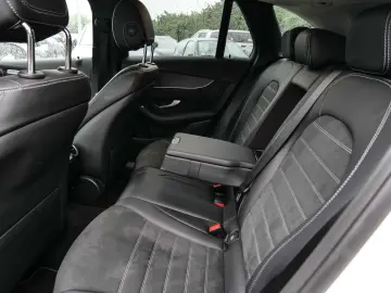MERCEDES-BENZ GLC 400 d AMG Line 330PS 4Matic