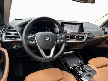 BMW X3 xDrive20d. LivePlus Kam CarPlay