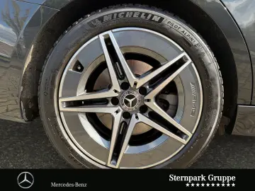 MERCEDES-BENZ C 200 AMG Line 4Matic LED