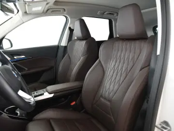 BMW X1 xDrive20d DriveAss  ACC AHK Pano LED H&K DAB