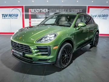 PORSCHE Macan Sport-Design Mambagrün Panorama Bose
