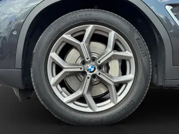 BMW X3 xDrive30d Panorama Laserlicht Drive Parkassis