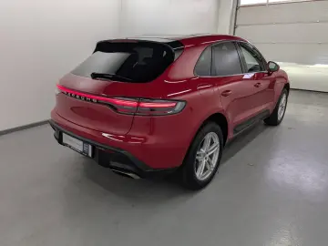 PORSCHE Macan 2.0 Turbo Navi LED ACC Pano