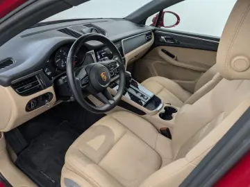 PORSCHE Macan 2.0 Turbo Navi LED ACC Pano