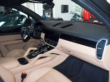 PORSCHE Cayenne    22 Alu  Luftfederung  AHK