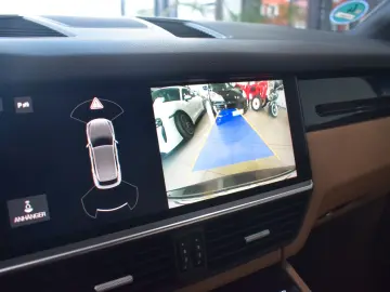 PORSCHE Cayenne    22 Alu  Luftfederung  AHK