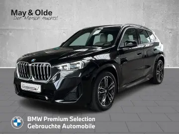 BMW X1 Drive20i M Sportpaket T-Leder HUD Pano Navi D