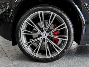 BMW X4 M40i Aut Nav HuD Laser h&k Pano AHK Drive Par