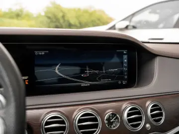 MERCEDES-BENZ S 350 d AMG Line 4Matic