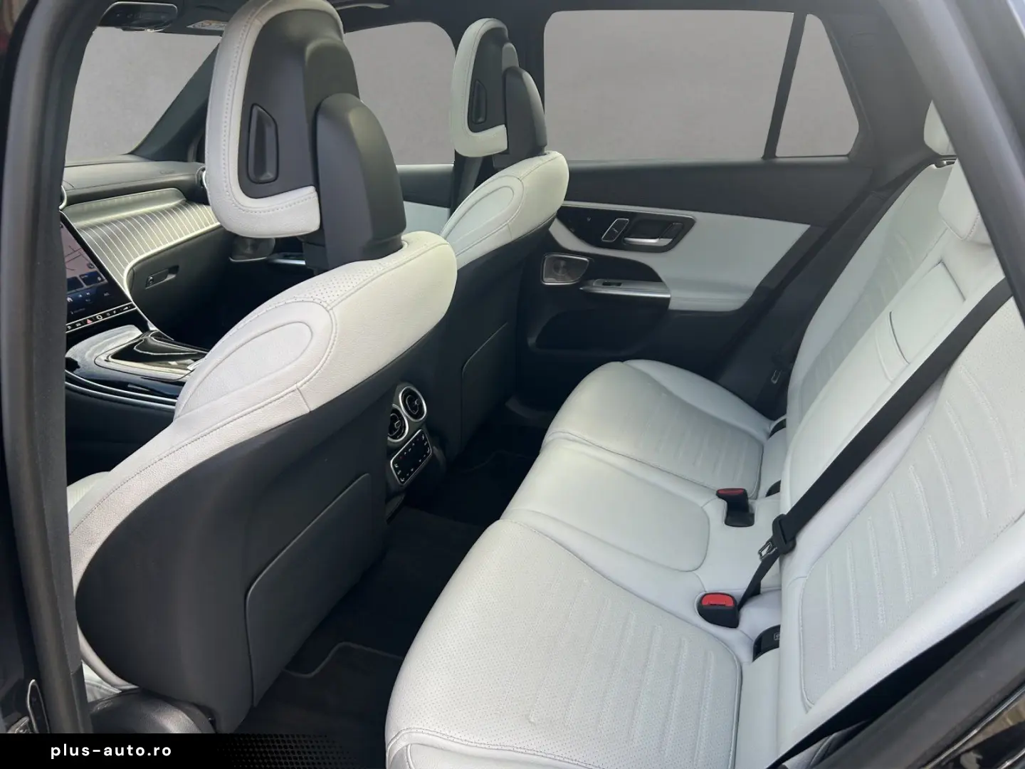 MERCEDES-BENZ GLC 300 de 4M AMG Prem  DISTRO Pano AH&hellip;