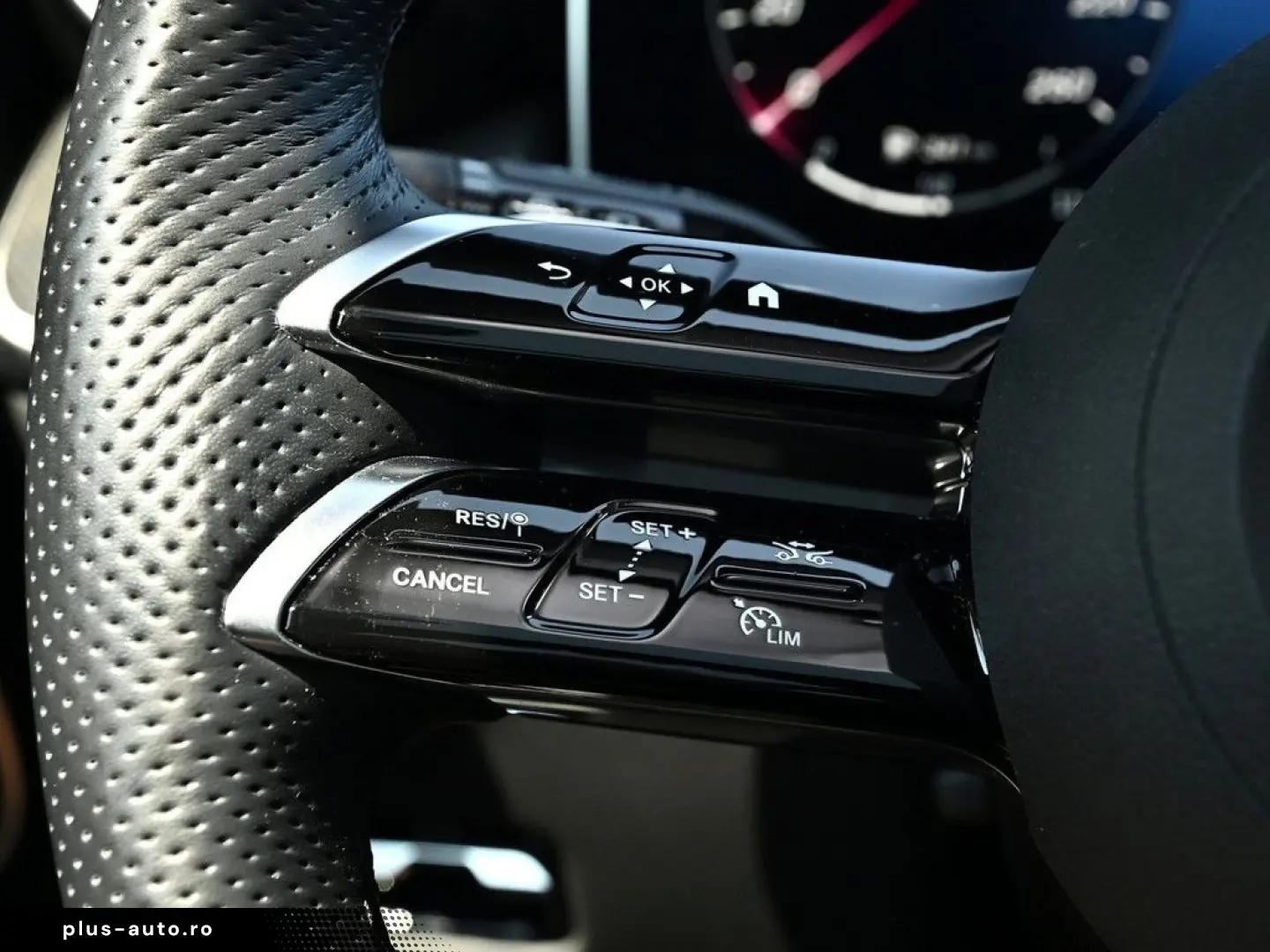 MERCEDES-BENZ GLC 300 de 4M AMG Sport Premium NIGHT PANO LED