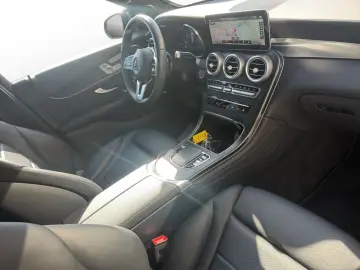 MERCEDES-BENZ GLC 300 de 4Matic