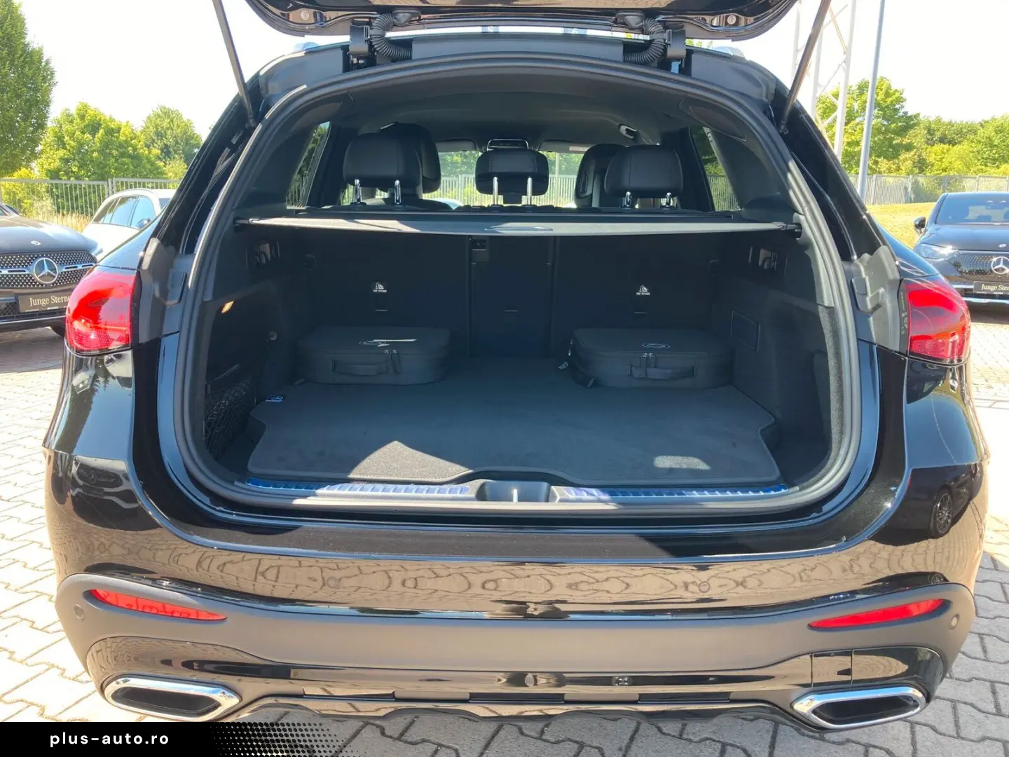 MERCEDES-BENZ GLC 300 de 4M AMG Line DIGITAL LIGHT A&hellip;