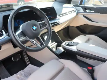BMW 223 Active Tourer X Drive M Paket