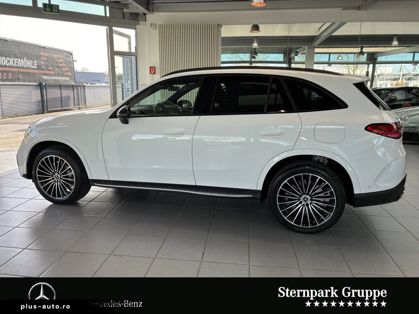 MERCEDES-BENZ GLC 300 de 4M AMG Pano AHK Distro 360 &hellip;