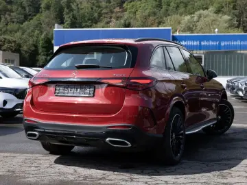 MERCEDES-BENZ GLC 300 de 4M AMG-Sport Technik Pano B…