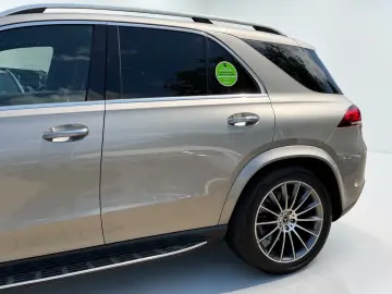 MERCEDES-BENZ GLE 450 AMG Line 4Matic BURMESTER PANO…