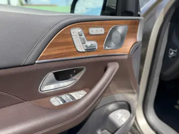 MERCEDES-BENZ GLE 450 AMG Line 4Matic BURMESTER PANO…
