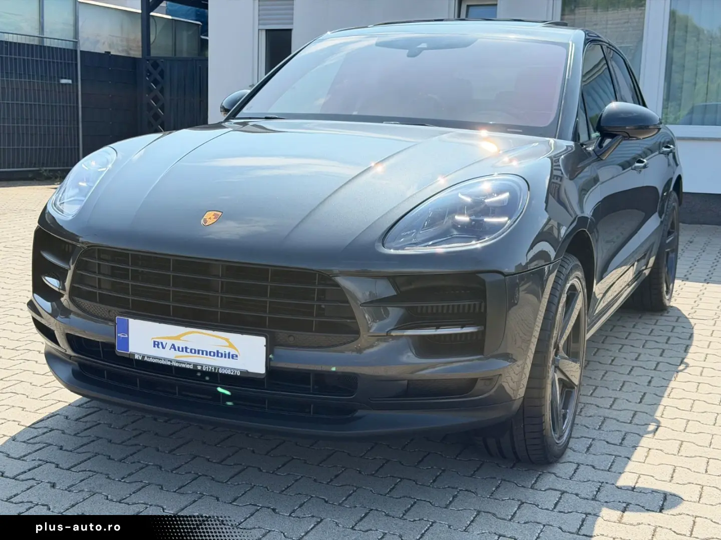 PORSCHE Macan S Pano  21