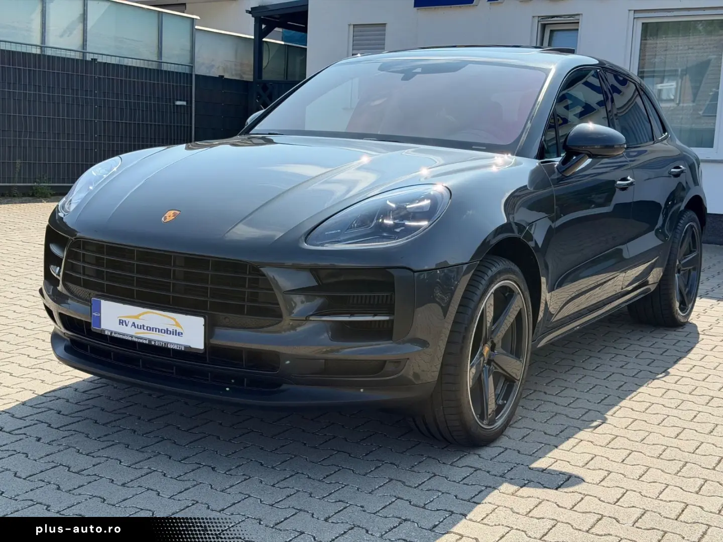 PORSCHE Macan S Pano  21