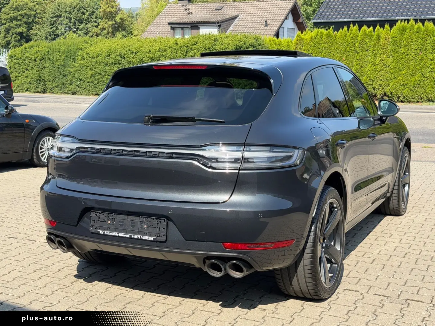 PORSCHE Macan S Pano  21