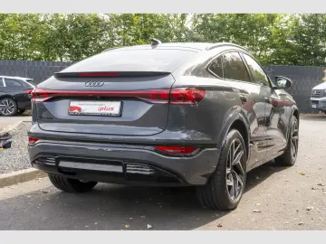 Audi Q6 Sportback e-tron performance S line