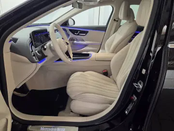 MERCEDES-BENZ E 450 d 4Matic 9G  Exclusive Premium  AMG Alu