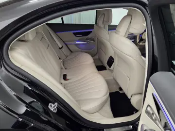 MERCEDES-BENZ E 450 d 4Matic 9G  Exclusive Premium  AMG Alu