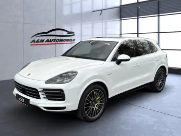 PORSCHE Cayenne E-Hybrid HUD BOSE HD-MATRIX-LED 1.HAND