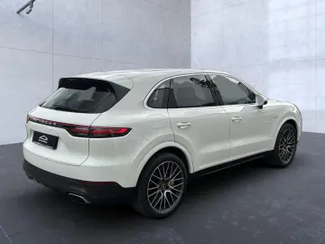 PORSCHE Cayenne E-Hybrid HUD BOSE HD-MATRIX-LED 1.HAND