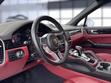 PORSCHE Cayenne E-Hybrid HUD BOSE HD-MATRIX-LED 1.HAND