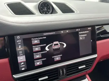 PORSCHE Cayenne E-Hybrid HUD BOSE HD-MATRIX-LED 1.HAND