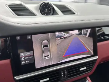 PORSCHE Cayenne E-Hybrid HUD BOSE HD-MATRIX-LED 1.HAND