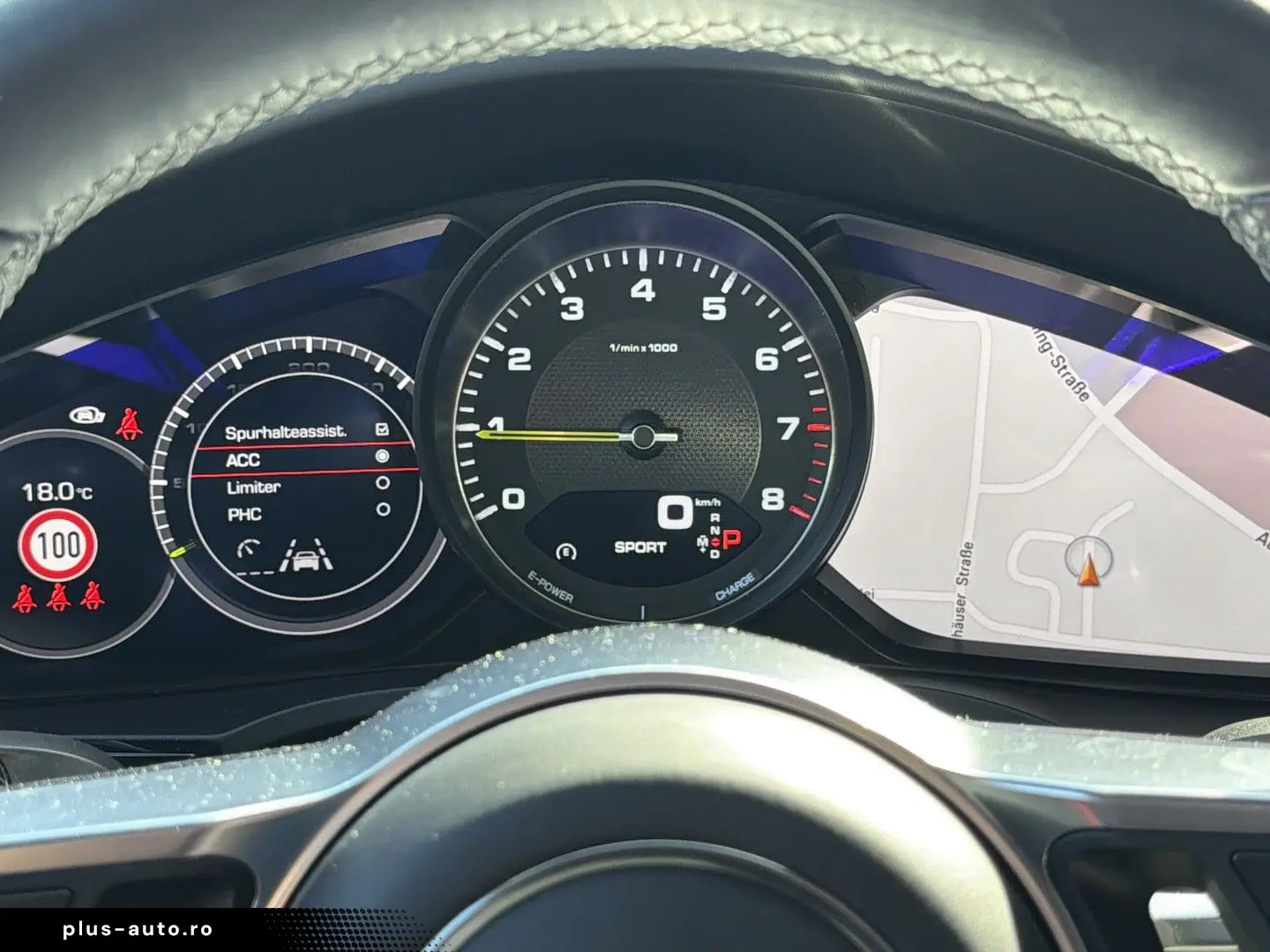 PORSCHE Cayenne E-Hybrid HUD BOSE HD-MATRIX-LED 1.HAND
