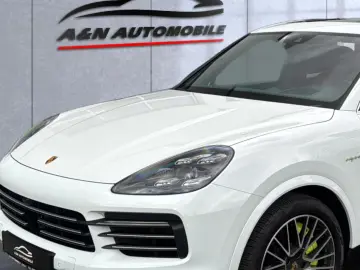 PORSCHE Cayenne E-Hybrid HUD BOSE HD-MATRIX-LED 1.HAND