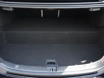 MERCEDES-BENZ E 300 AMG 4Matic 360 Night Paket Softclose